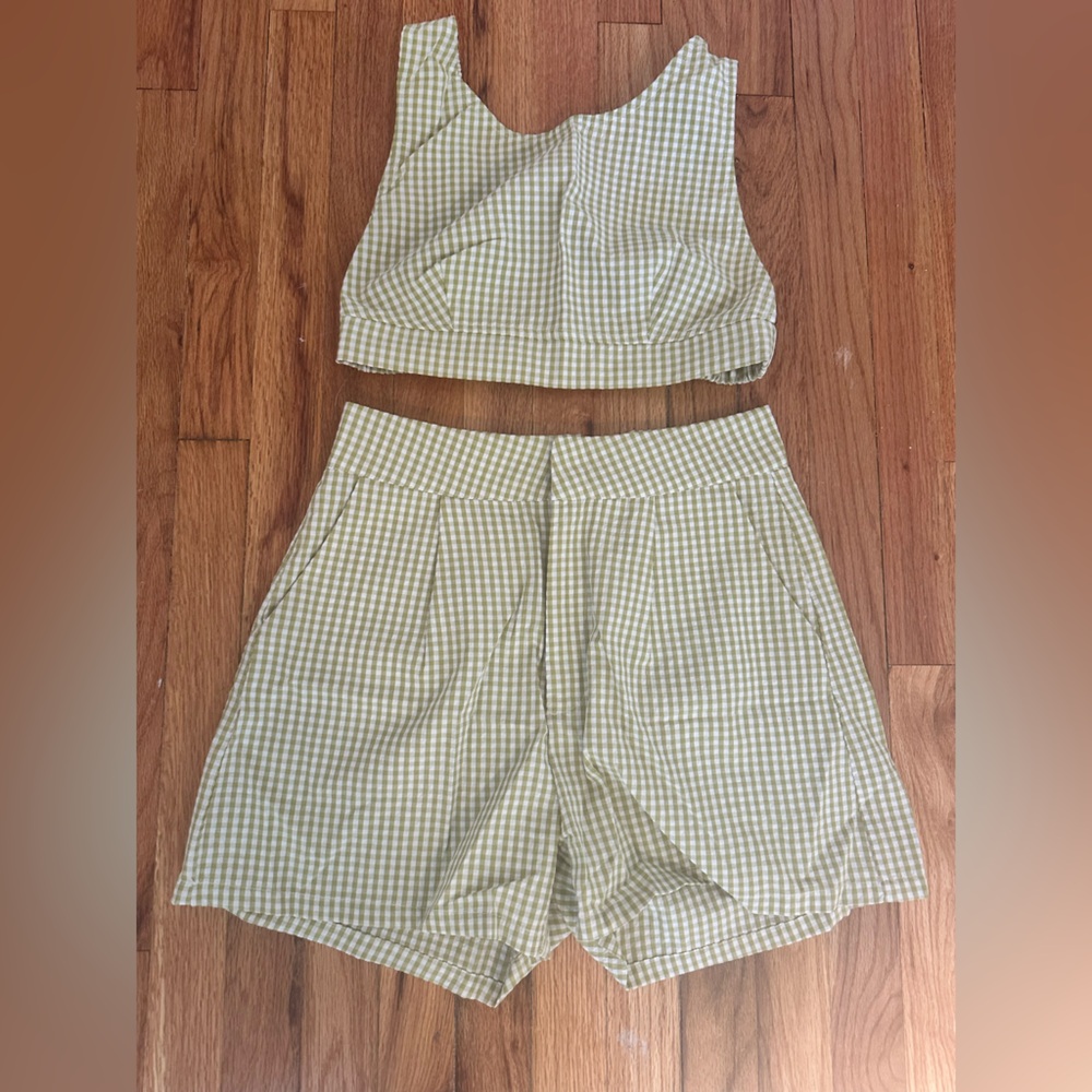 SHEIN Olive Checkered Outfit